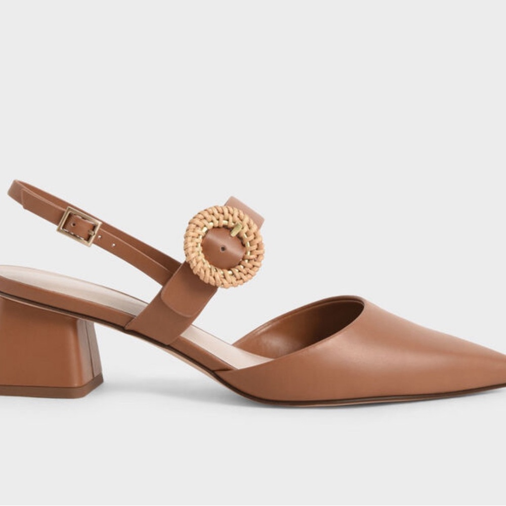 NWT Sz. 11M Charles & Keith Woven Buckle Slingback Heeled Pumps - Caramel